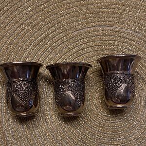 Vtg Karshi Judaica Silver Plated Kiddush Wine 3 Cups Grapes Theme